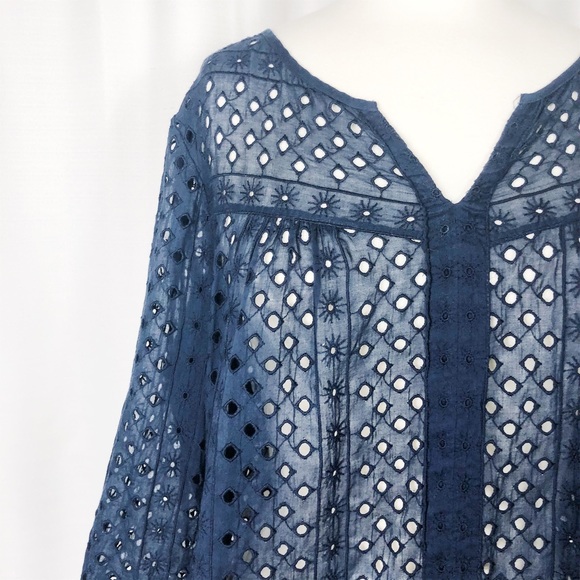 Lucky Brand Navy Eyelet Top L - Picture 4 of 7